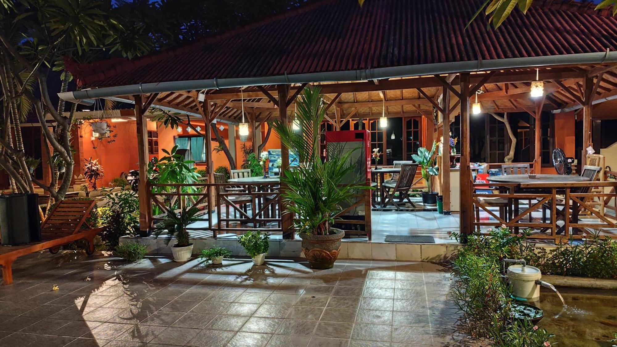 Keyani Bungalows Lovina Exteriér fotografie